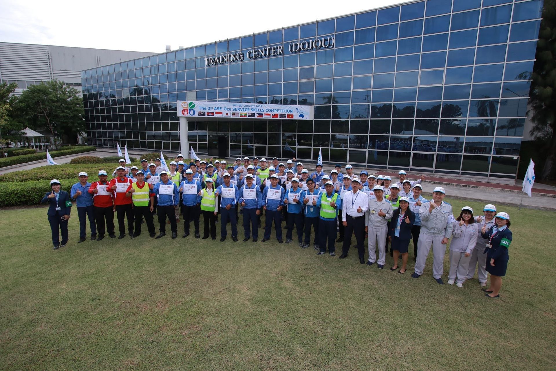 DAIKIN Indonesia Triumphs at the ASEAN-OCE Inter-Affiliate Technician Skills Competition