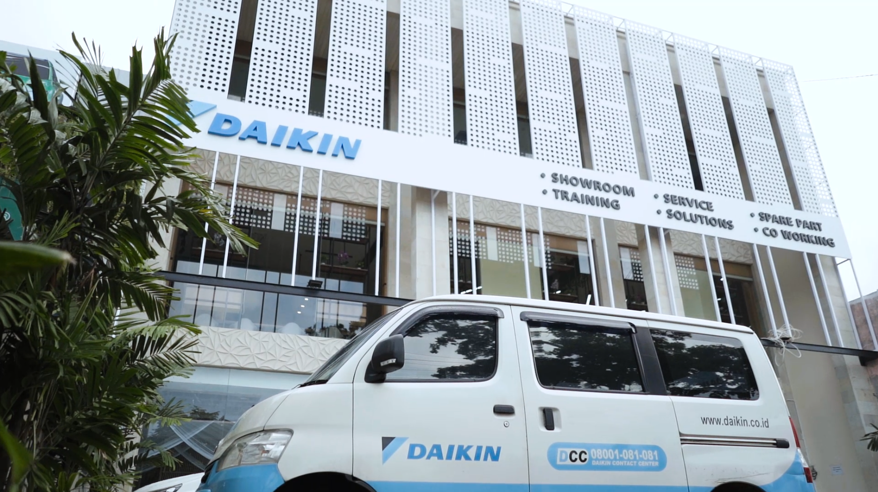 Tingkatkan Pelayanan Untuk Pelanggan Daikin Indonesia Resmikan Kantor Baru di Bali